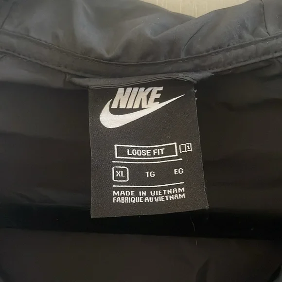 Nike Windrunner packable youth jacket size XL - Picture 3 of 6